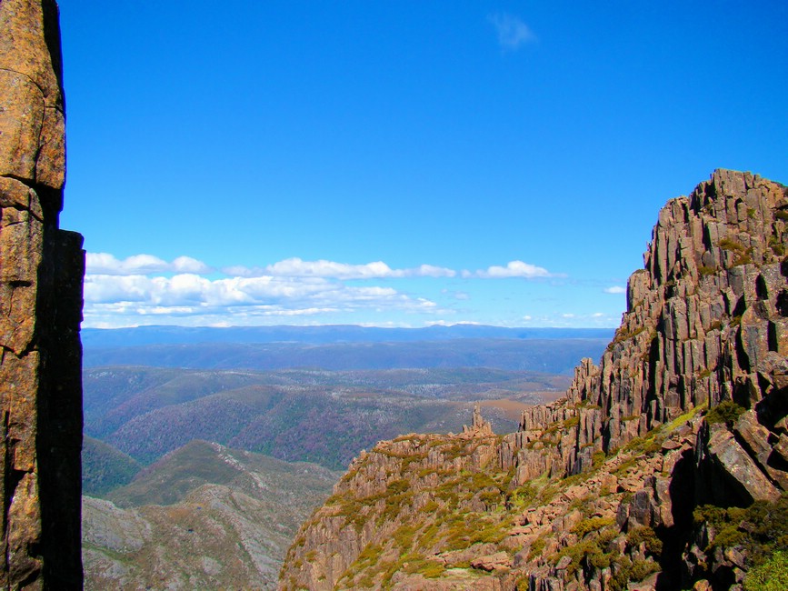 DSC07788CradleMountainHeftigeSteinsoeyler.JPG