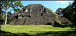 DSC03402TikalStortPyramidepanorama.JPG